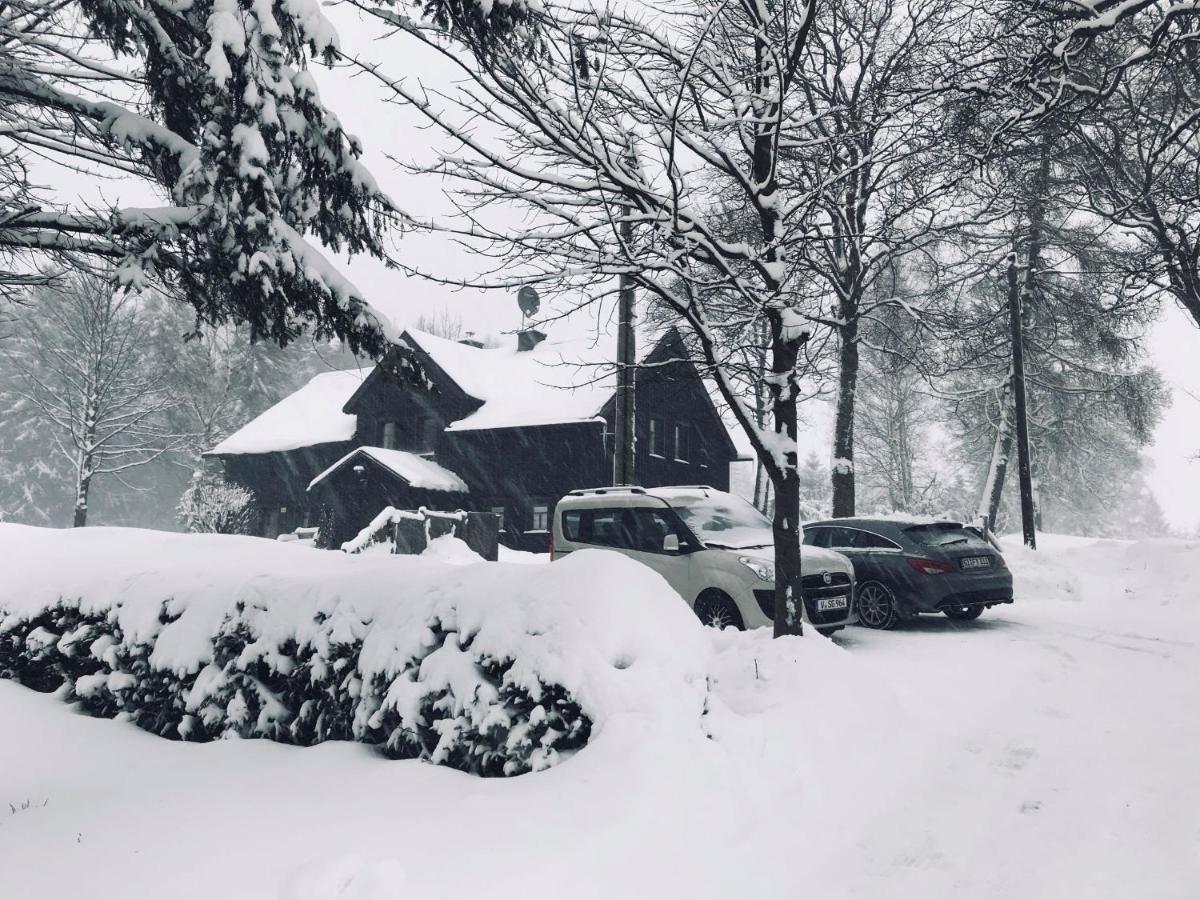 Ferienhaus Berghuette Vogtland In Klingenthal Villa Esterno foto